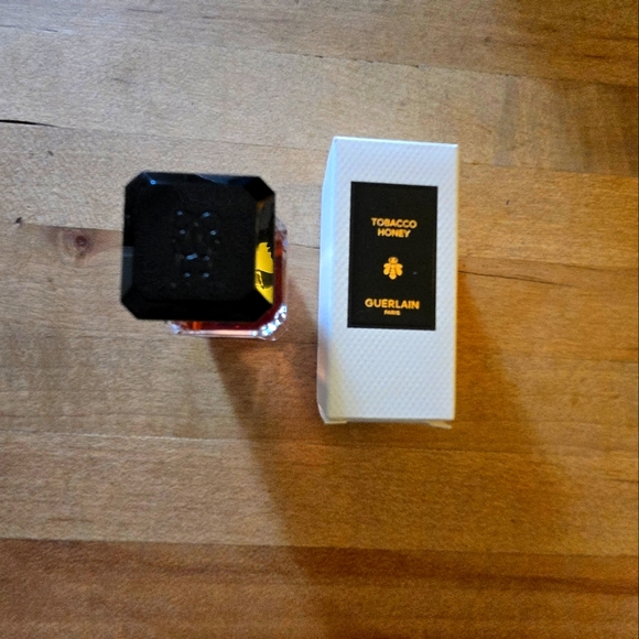 Guerlain L'Art & la Matière Tobacco Honey 10ml - Picture 2 of 3